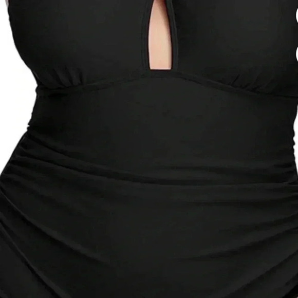 Michael-Michael Kors Black Keyhole One-Piece  Swimsuit sz 22 W - Picture 9 of 14